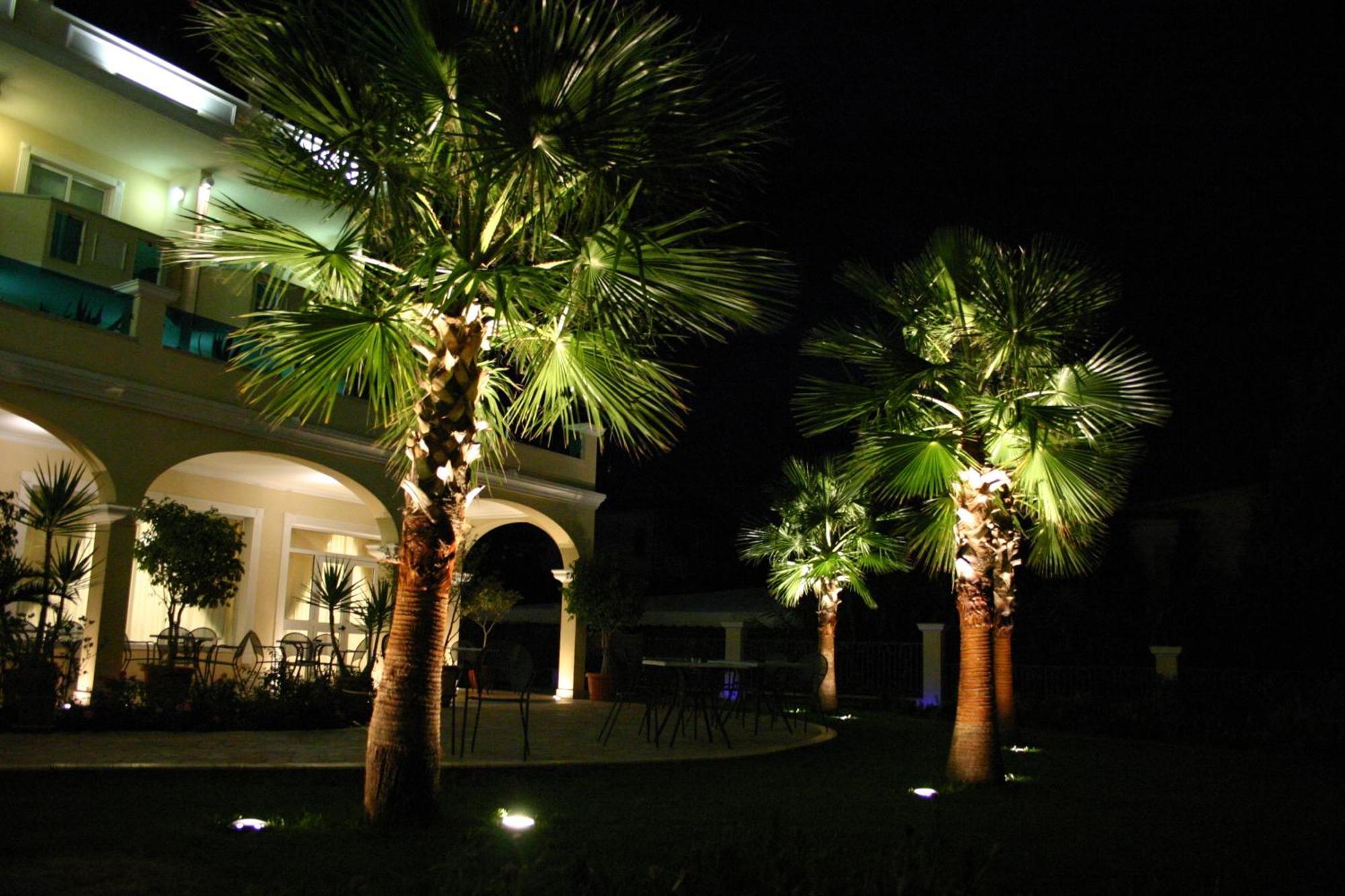 Gardenia Hotel Lazzaro Kültér fotó