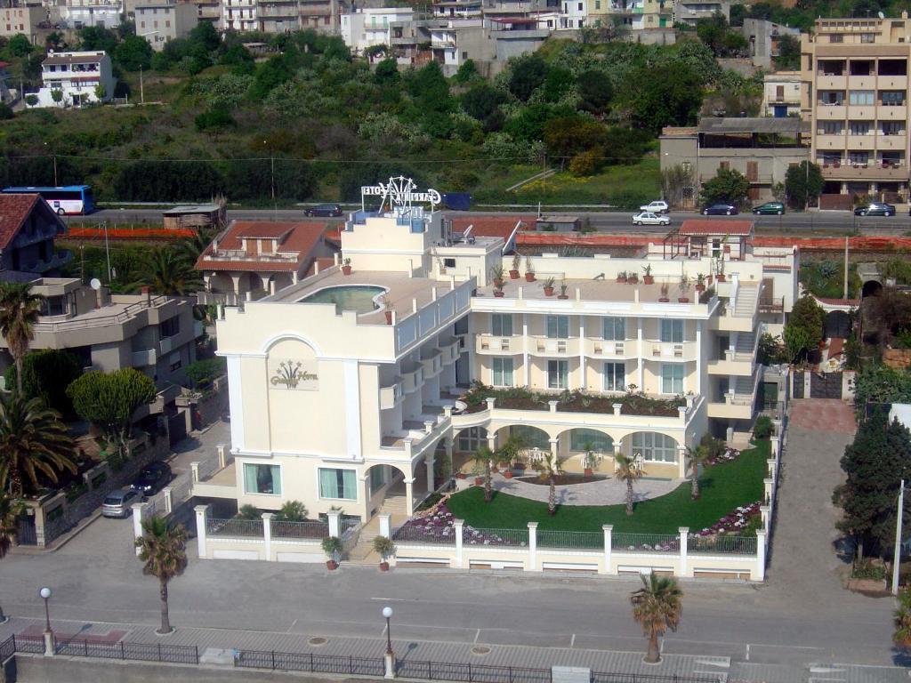 Gardenia Hotel Lazzaro Kültér fotó