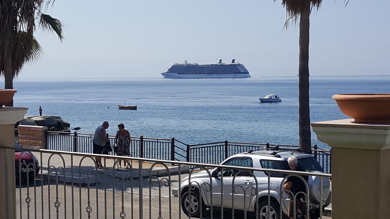 Gardenia Hotel Lazzaro Kültér fotó